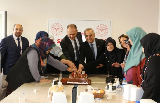 Elazığ'da Dünya Yaşlılar Günü: İl Sağlık Müdürlüğü Yaşlı Vatandaşları Ağırladı