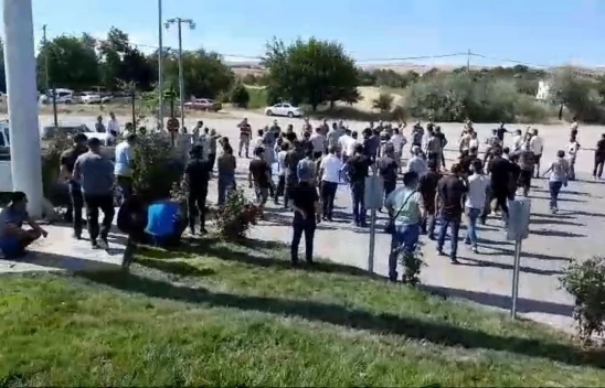 Elazığ'da Eti Krom işçileri oturma eylemine başladı