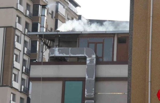 Elazığ'da faciadan dönüldü: Eğitim kurumundaki yangın yürekleri ağızlara getirdi