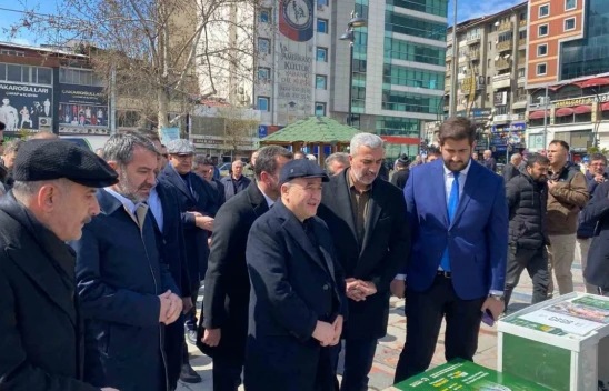 Elazığ Valisi Numan Hatipoğlu, Gazze İçin Başlatılan Yardım Kampanyasına Katıldı