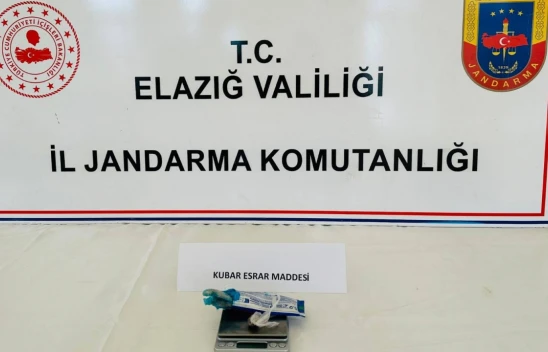 Elazığ'da Jandarmadan Uyuşturucu Operasyonu: Diş Macunu Tüpünde Esrar Ele Geçirildi