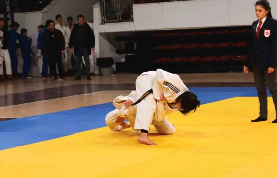 Elazığ'da judo müsabakaları tamamlandı