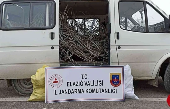 Keban'da Kablo Hırsızı Jandarma Tarafından Yakalandı