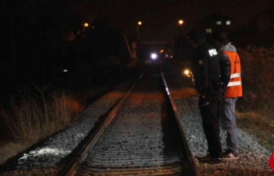 Elazığ'da Makinistin İhbarı Polisi Alarma Geçirdi, Raylar Didik Didik Arandı