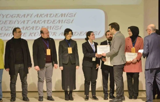 Elazığ Öğretmen Akademileri Projesi İlk Dönemi Tamamladı: Sertifikalar Verildi