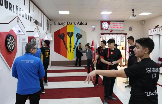 Elazığ'da Okul Sporları Dart Heyecanı Sona Erdi