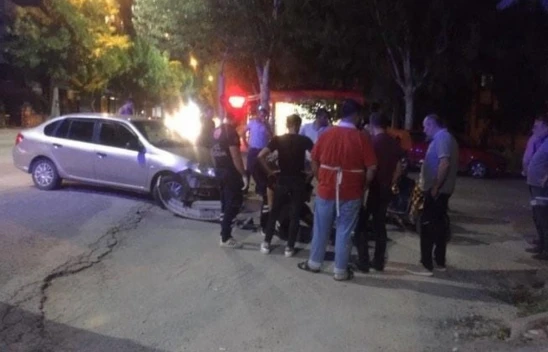 Elazığ'da otomobilin çarptığı motosikletli yaralandı