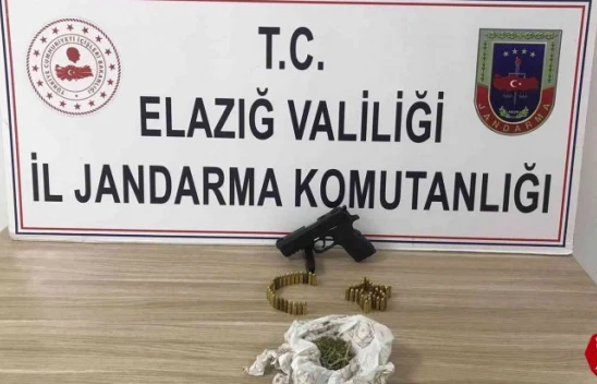 Elazığ'da Jandarma Ruhsatsız Tabanca Ele Geçirdi, 1 Gözaltı