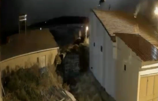 Elazığ'da şimşekler geceyi aydınlattı
