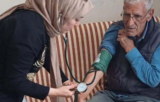 Elazığ'da Soğukpınar Köyüne Mobil Sağlık Tarama Hizmeti