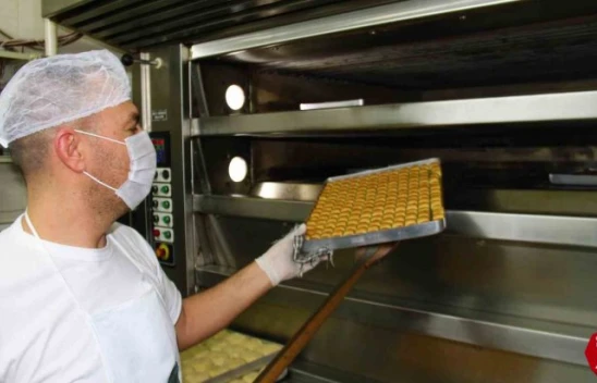 Elazığ'da Tatlıcıların Bayram Mesaisi Başladı