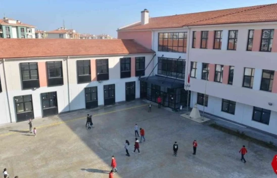 Elazığ'da TOKİ Yemişlik İlk ve Ortaokulu hizmete girdi