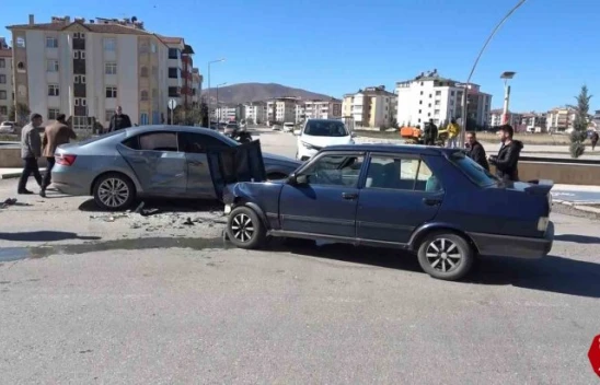 Elazığ'da trafik kazası: 1 yaralı
