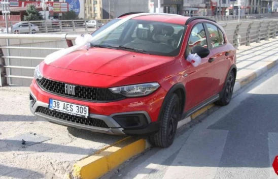 Çaydaçıra Kavşağında Trafik Kazası, 2 Yaralı