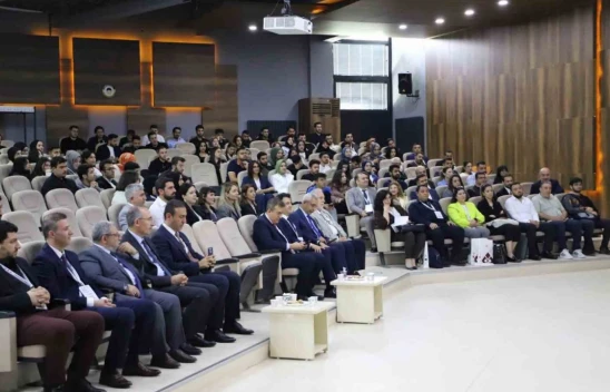 Elazığ'da Uluslararası Ekonomi Finans ve İşletme Kongresi