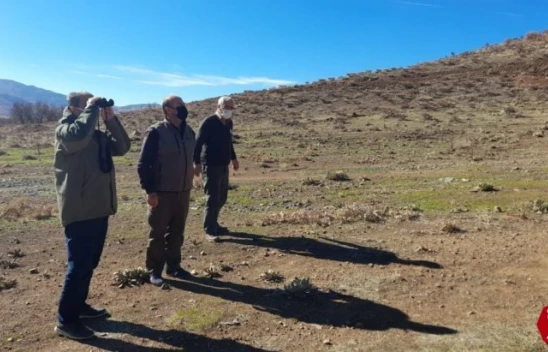 Elazığ'da yasa dışı avlanan 6 kişiye ceza kesildi, 2 otomatik tüfeğe el konuldu