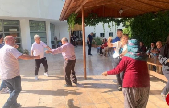 Elazığ'da yaşlılar yalnız bırakılmadı