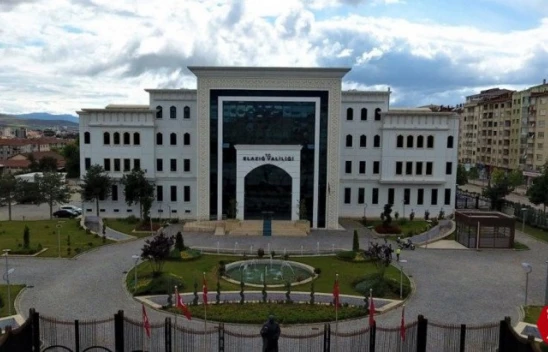 Elazığ'da Yoğun Kar Yağışı Nedeniyle 19 Ocak Günü Okullar Tatil Edildi