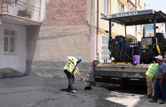 Elazığ'da Yol Yenileme Seferberliği: Şehir Adeta Şantiye Alanına Döndü