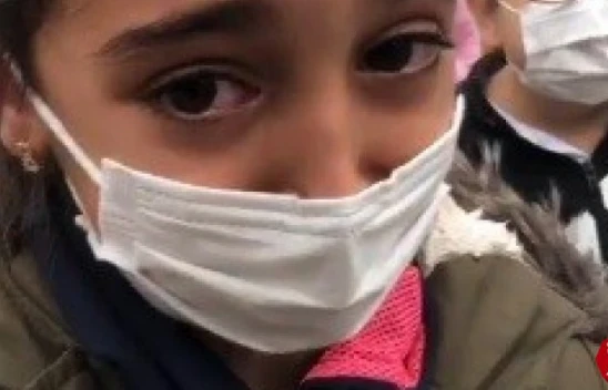 Küçük Elif 10 Kasım Töreninde Bakın Neden Ağladı
