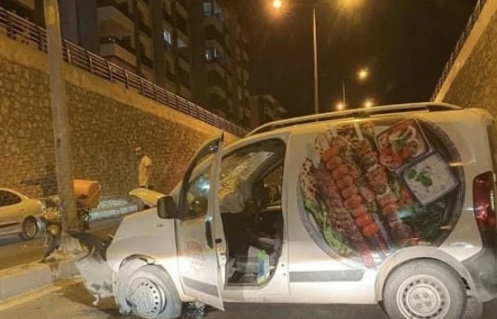 Elazığ'da alt geçitte trafik kazası: 2 yaralı