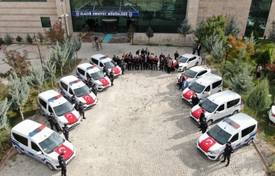 Elazığ Emniyetinde 18 araç hizmete alındı