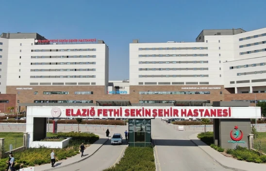 Elazığ Fethi Sekin Şehir Hastanesi'nde Bıçaklı Saldırı Girişimi!