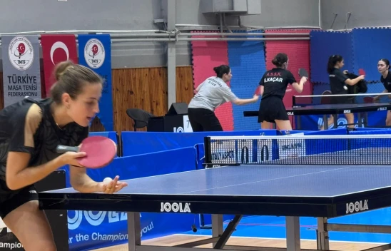 Elazığ Gençlik ve Spor Kulübü Masa Tenisi Kadın Takımı Süper Lig Yolunda Namağlup İlerliyor