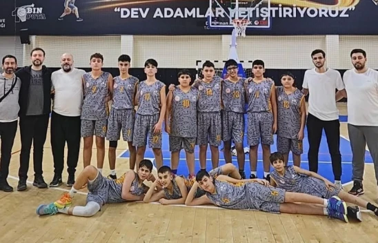 Elazığ GSK U14 Basketbolda Bölge Şampiyonu Oldu