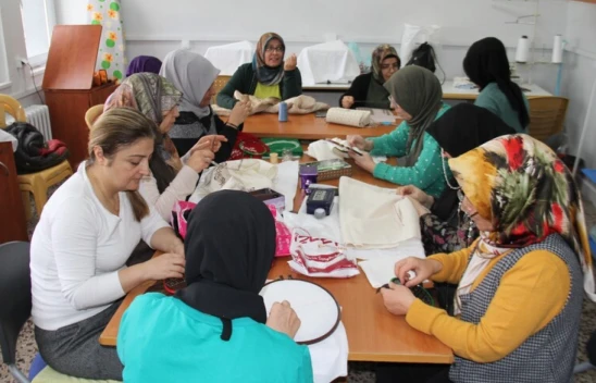 Elazığ Halk Eğitim Merkezi 1 Yılda 75 Farklı Alanda 1.540 Kurs Düzenledi