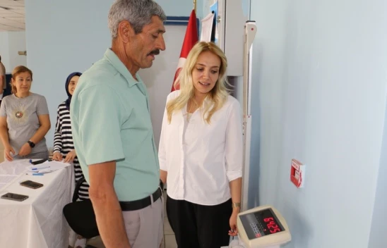 Elazığ İl Sağlık Müdürlüğü'nden 'İdeal Kilonu Öğren, Sağlıklı Yaşa' Kampanyası Etkinliği