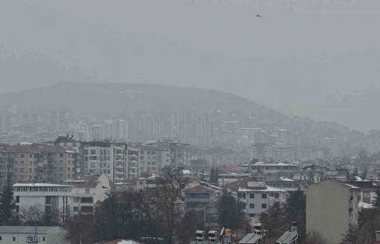 Elazığ'da Yağışla Birlikte Yüksek Kesimlerde Sis Etkili Oldu