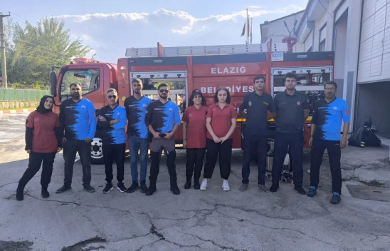 Elazığ İtfaiyesi'nden TAMGAKUT'a Yangın Eğitimi: 2025'in İlk Yarısında 581 Yangına Müdahale