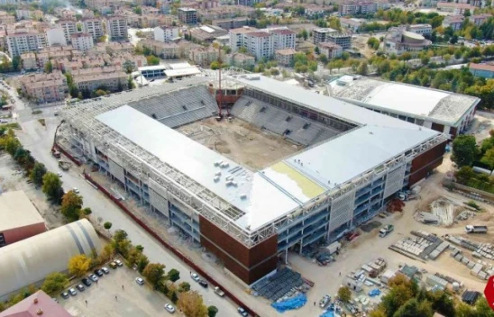 Elazığ Stadyumu'nda çalışmalar yeniden başladı