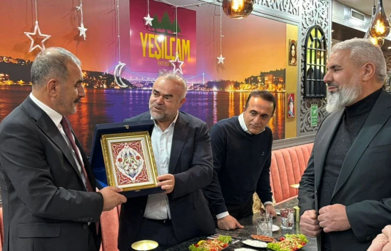 Elazığ TSO Başkanı İdris Alan, Hollanda'daki Elazığlı İş İnsanlarıyla Bir Araya Geldi