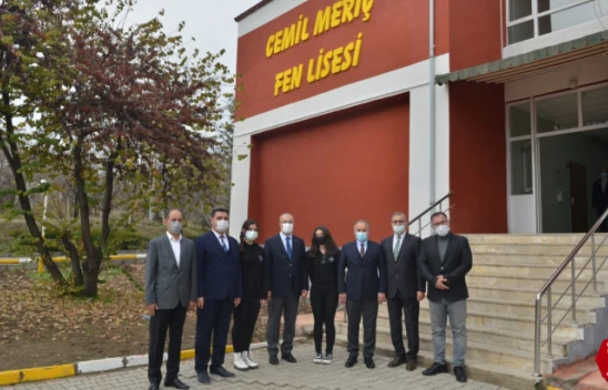Elazığ Valisi Dr. Ömer Toraman Cemil Meriç Fen Lisesini Ziyaret Etti