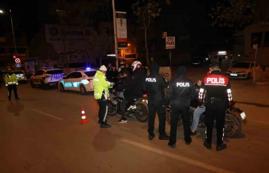 Elazığ Valisi Numan Hatipoğlu Güvenlik ve Trafik Denetimlerine Katıldı