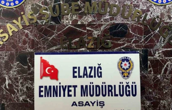 Elazığ ve Diyarbakır'da 5 kuyumcuya sahte altın satan 4 zanlı yakalandı