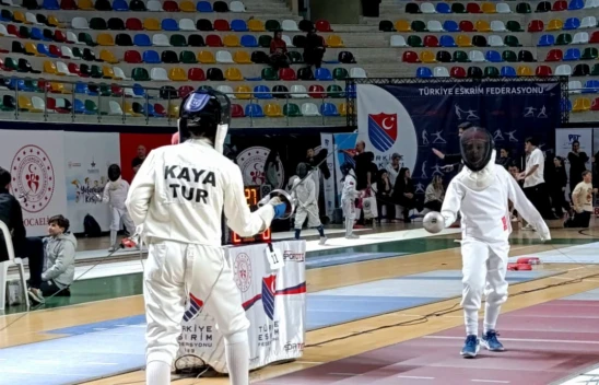 Elazığlı Elif Reyyan Kaya Doğum Gününde Türkiye İkincisi Oldu