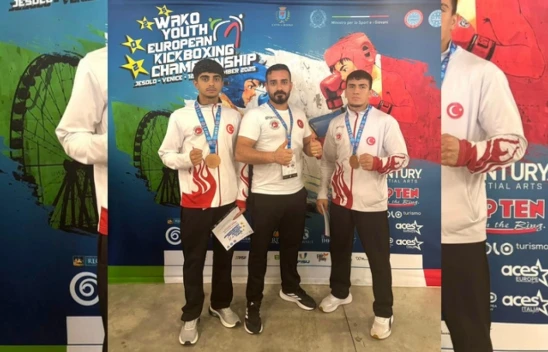Elazığlı Genç Kick Boksçular Avrupa'dan Bronz Madalya ile Döndü
