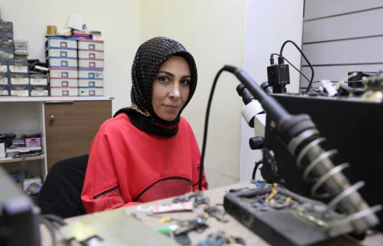 Elazığlı Kadın, Eşinin Hatırasını İş Yerinde Yaşatıyor