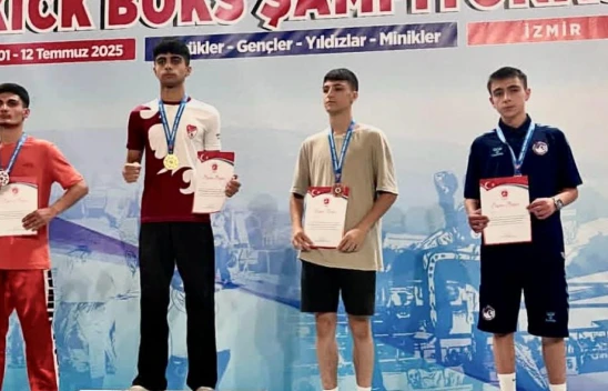 Elazığlı Kick Boksçulardan Türkiye Şampiyonası'nda 8 Madalya Gururu