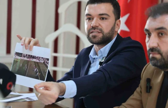 Elazığspor Asbaşkanı Mustafa Şerifoğulları'ndan Vanspor FK Maçı Sonrası Açıklama: 'Olayları Vanspor Yönetimi Büyüttü'