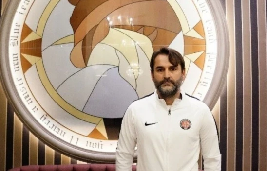 Elazığspor, Bülent Yenihayat'la el sıkıştı