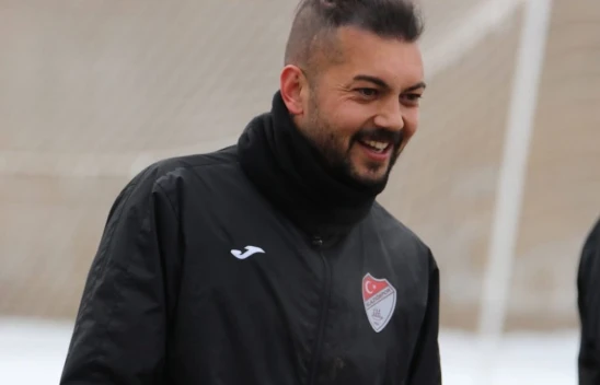 Elazığspor Kaptanı Beykan Şimşek'ten Kritik Katkı: Gol ve Asistle Yıldızlaştı