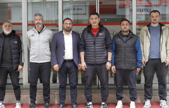 Elazığspor'un Yeni Teknik Heyeti Sağlık Kontrolünden Geçti: Şampiyonluk Yolunda İlk Adım