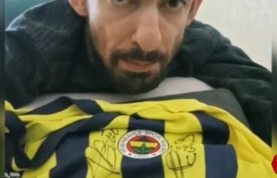 Elazığ'da Engelli Taraftardan Duygulandıran Hareket