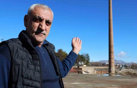 Fabrikası olmayan 40 metrelik baca, 6 büyük depreme rağmen 72 yıldır ayakta duruyor