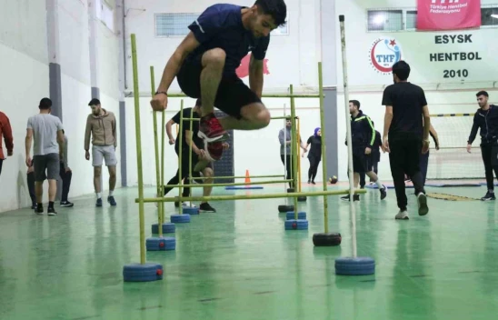 Elazığlı Gençler POMEM Sınavı İçin Yoğun Çaba Sarf Ediyor