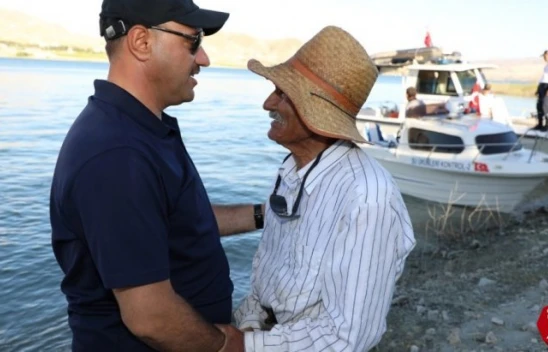 Gerçek Bir Robinson Crusoe Hikayesi Ziya Dede, İlk Misafirlerini Ağırladı